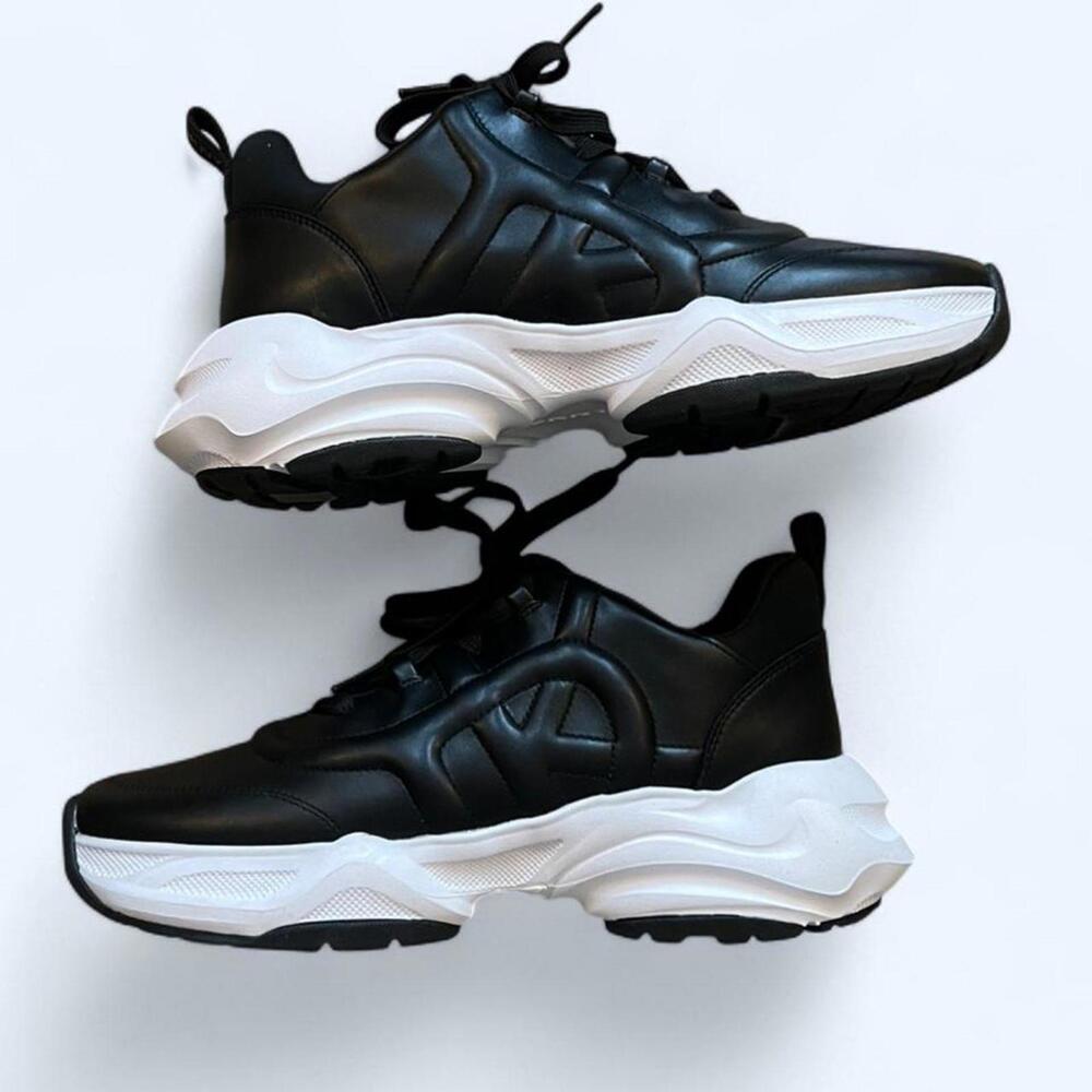 Dkny Black chunky Clara sneakers Brand New Size 7 1/2 - Picture 4 of 8